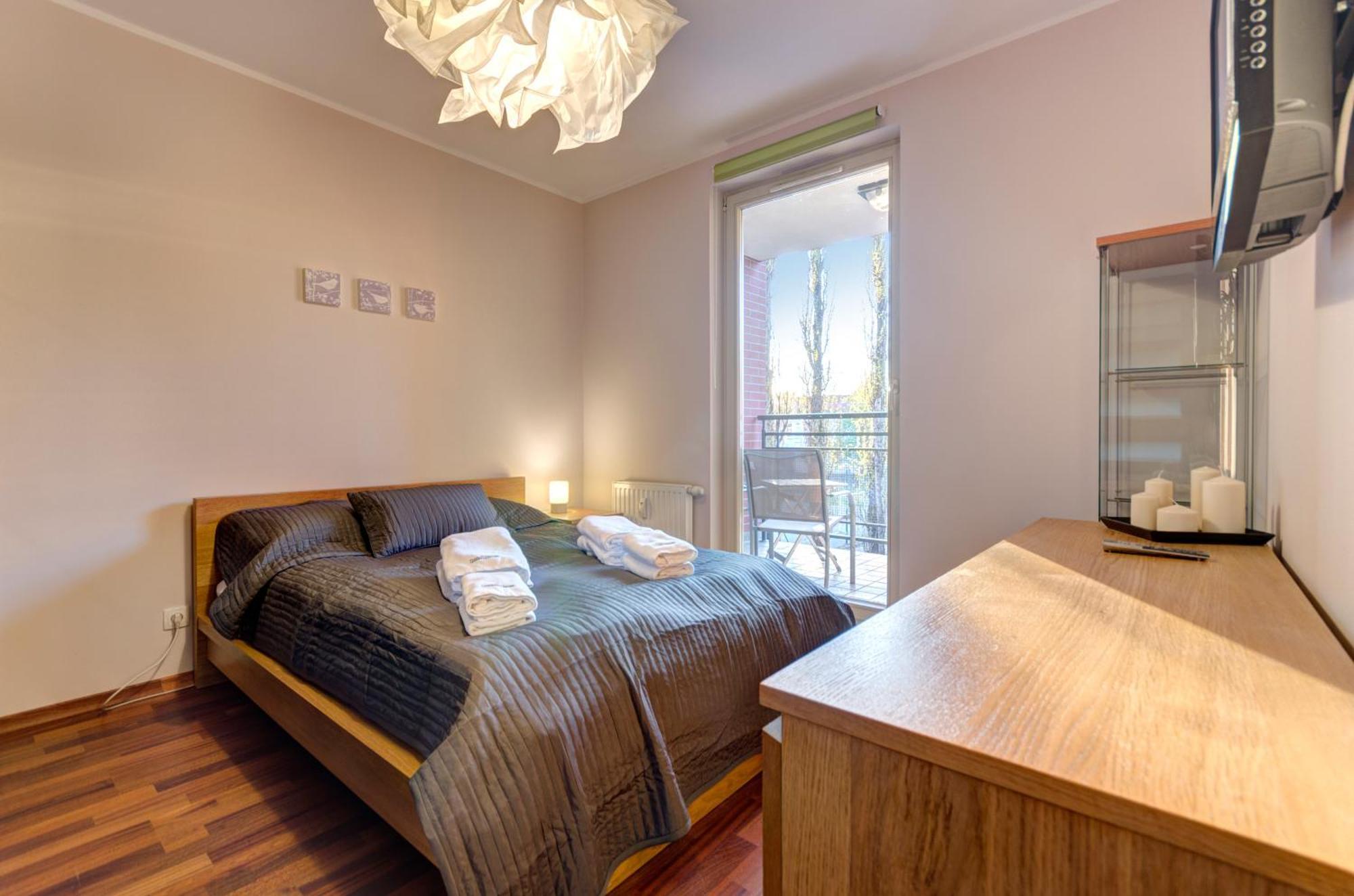 Dom & House - Apartamenty Kamienice Nad Motlawa Γκντανσκ Δωμάτιο φωτογραφία